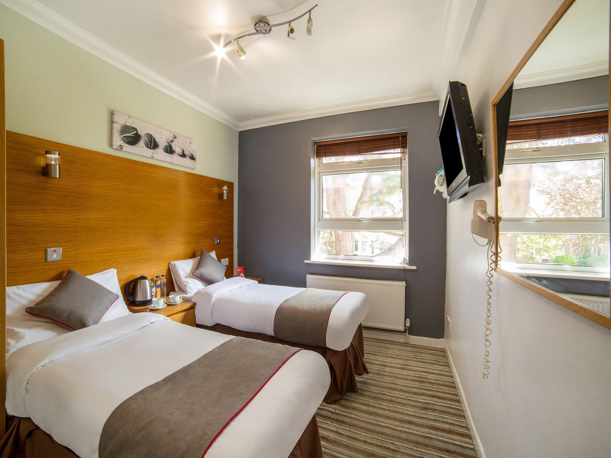 Oyo Kingsley Hotel Bornemouth Extérieur photo