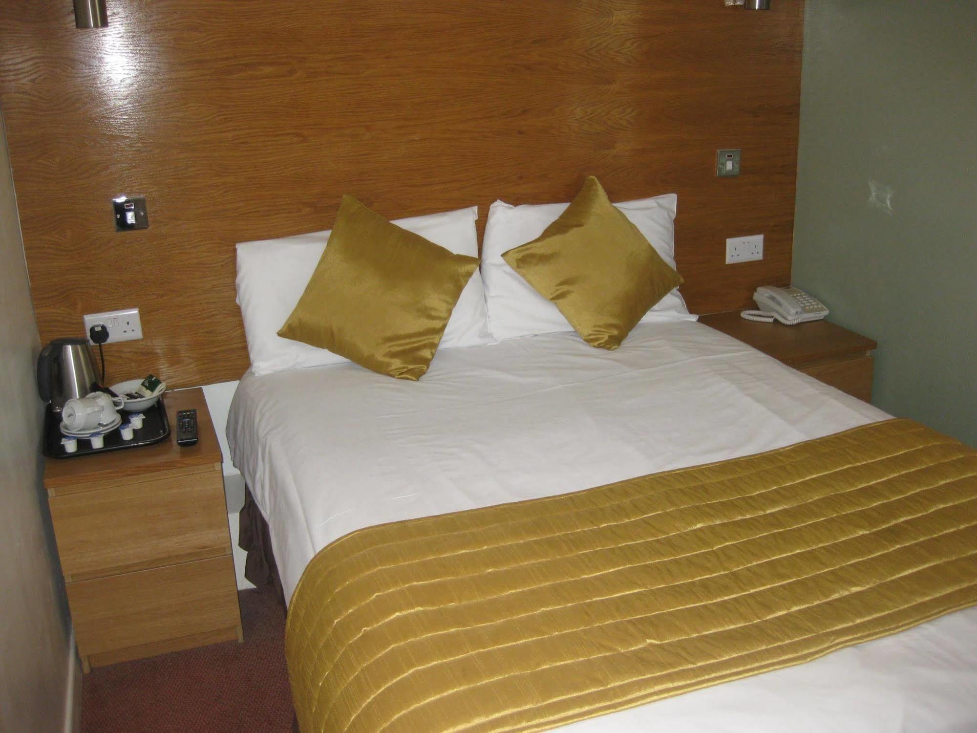 Oyo Kingsley Hotel Bornemouth Extérieur photo