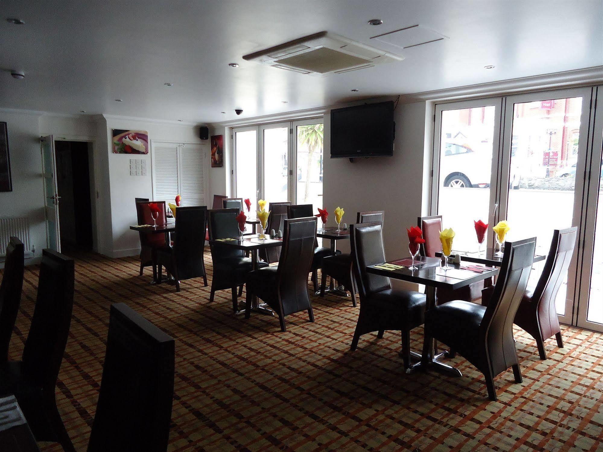 Oyo Kingsley Hotel Bornemouth Extérieur photo